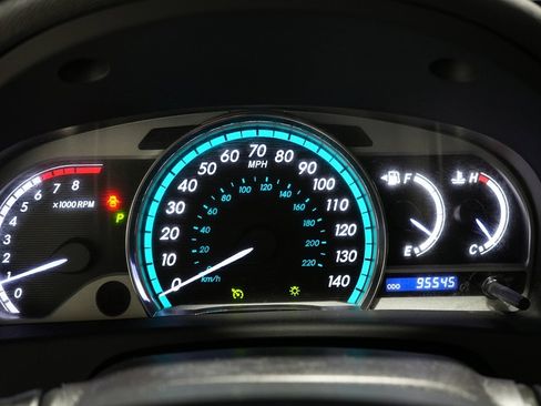 Used 2015 Toyota Venza XLE w/ XLE Premium Package image 11