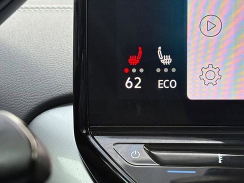 Used 2023 Volkswagen ID.4 Pro S image 15