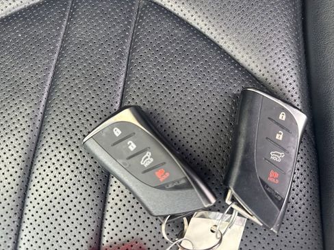 Used 2023 Lexus RX 350 F Sport w/ Accessory Package AWD/4WD image 31