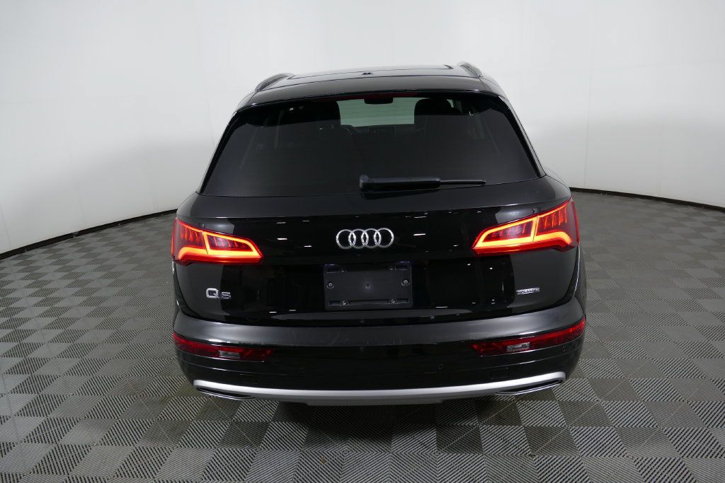 Used 2019 Audi Q5 Premium AWD/4WD image 4