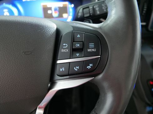 Used 2020 Ford Explorer Platinum image 28