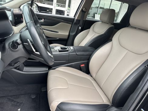 Used 2023 Hyundai Santa Fe SEL w/ Premium Package FWD image 10