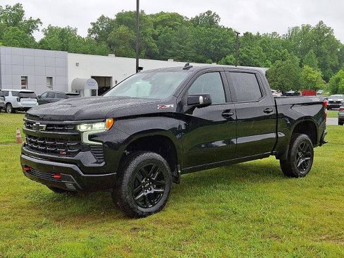 New 2026 Chevrolet Silverado 1500 LT Trail Boss w/ LT Trail Boss Premium Package AWD/4WD image 2