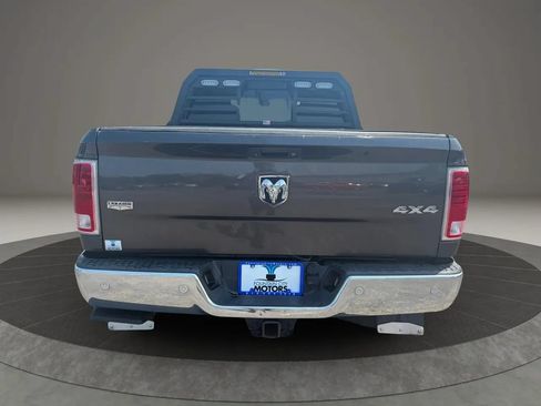 Used 2016 RAM 2500 Laramie w/ Convenience Group AWD/4WD image 4