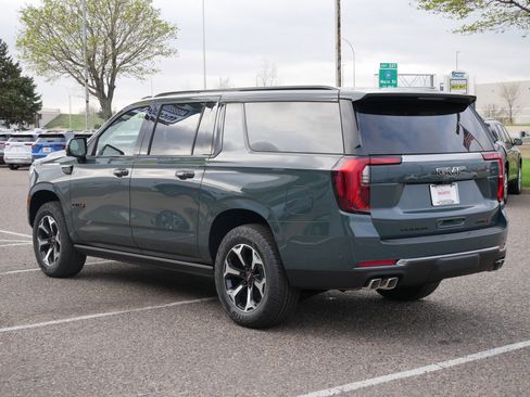 New 2026 GMC Yukon XL AT4 w/ AT4 Premium Plus Package AWD/4WD image 5