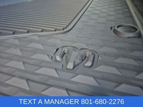 New 2026 RAM 1500 Laramie AWD/4WD image 13
