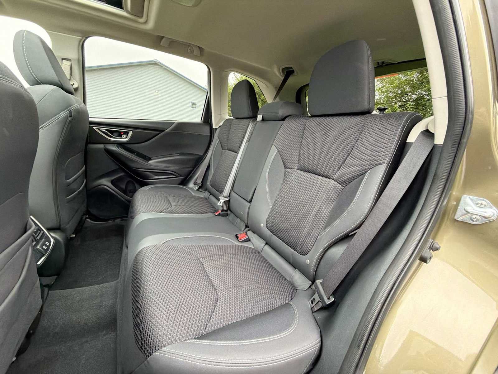Used 2024 Subaru Forester Premium AWD/4WD image 17