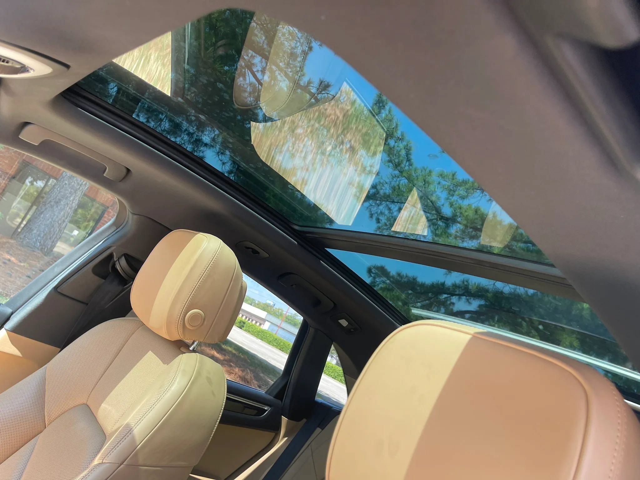 Used 2018 Porsche Macan S AWD/4WD image 19