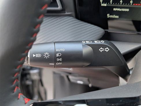 New 2026 Nissan Kicks SR image 22