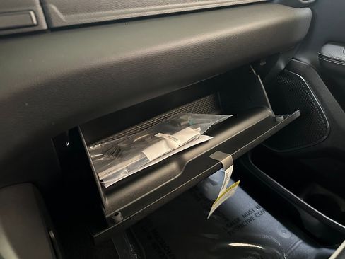 New 2026 RAM 1500 Laramie w/ Off Road Group image 36