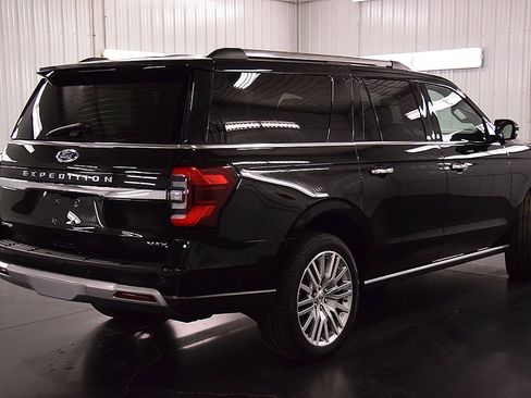 Used 2024 Ford Expedition Max Limited image 7