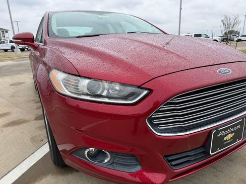 Used 2013 Ford Fusion SE image 10