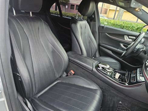 Used 2017 Mercedes-Benz E 300 image 19