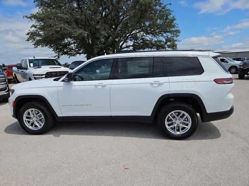 New 2026 Jeep Grand Cherokee L 4WD image 3