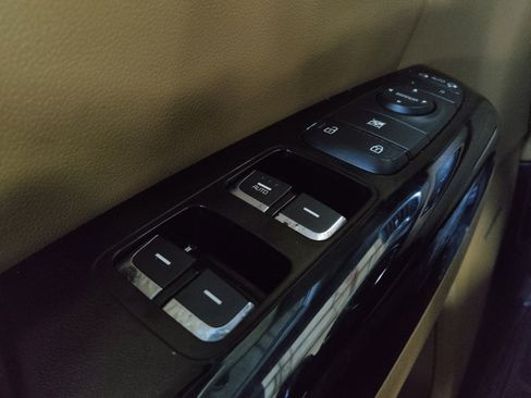 Used 2017 Kia Sportage SX FWD image 27