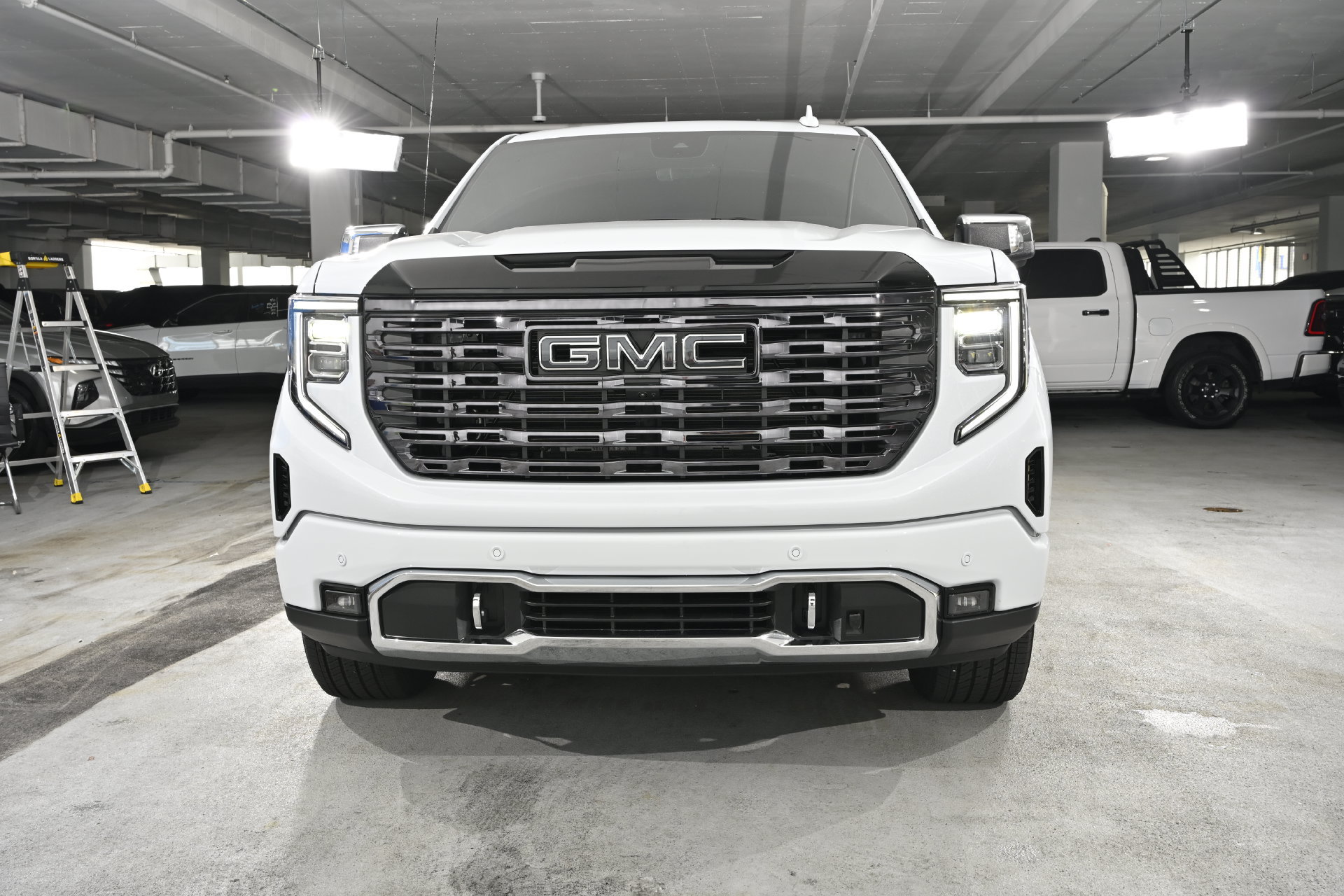 Used 2026 GMC Sierra 1500 Denali Ultimate AWD/4WD image 8
