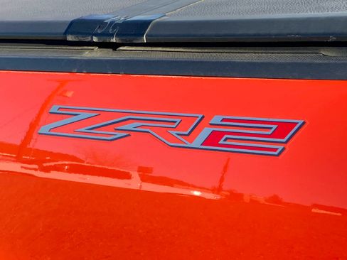 Used 2020 Chevrolet Colorado ZR2 image 18