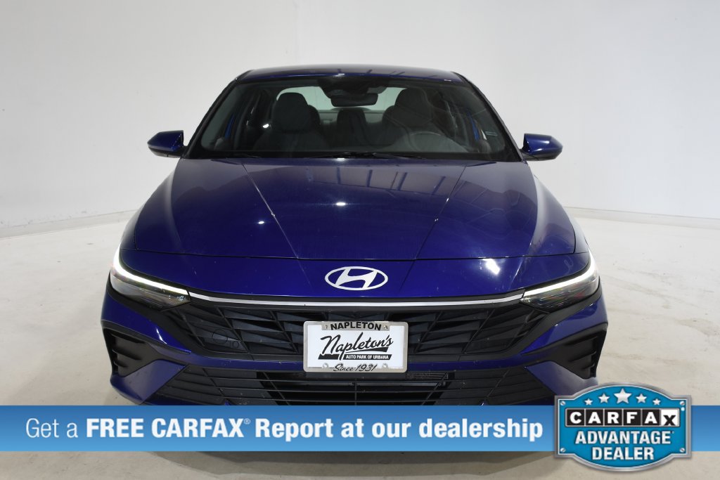 Used 2024 Hyundai Elantra SEL FWD image 2