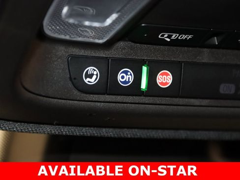 Used 2020 Cadillac XT4 Premium Luxury image 17