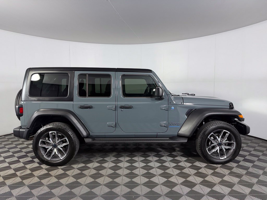 Used 2025 Jeep Wrangler Unlimited Sport S 4xe w/ Convenience Group AWD/4WD image 5