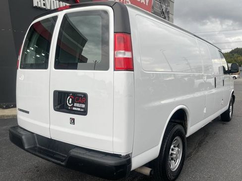 Used 2021 Chevrolet Express 2500 Extended w/ Driver Convenience Package image 7
