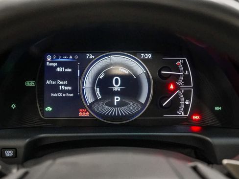 Used 2024 Lexus ES 300h w/ Premium Package FWD image 25
