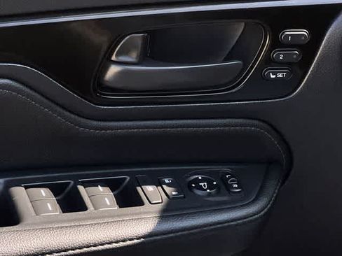 Certified 2026 Honda Odyssey Touring image 30