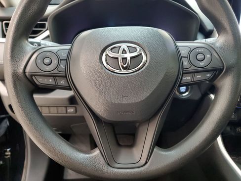 Used 2024 Toyota RAV4 XLE w/ Convenience Package AWD/4WD image 10