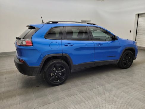 Used 2021 Jeep Cherokee Latitude Plus FWD image 10