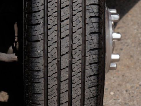 Used 2017 Ford F350 XL w/ Power Equipment Group image 36