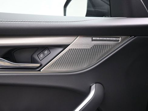 New 2026 Jaguar F-PACE R-Dynamic S image 20