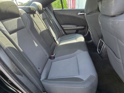 Used 2020 Dodge Charger SXT RWD image 29