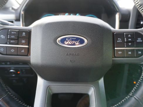 Used 2021 Ford F150 Lariat image 22