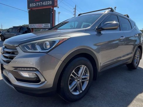 Used 2017 Hyundai Santa Fe Sport FWD image 4