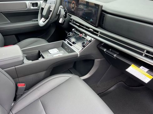 New 2026 Hyundai Santa Fe SEL AWD/4WD image 16