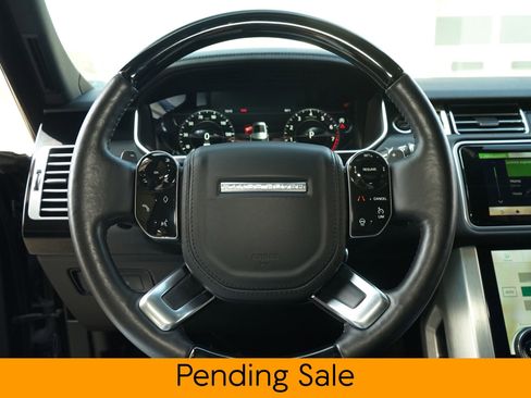 Used 2019 Land Rover Range Rover HSE image 12