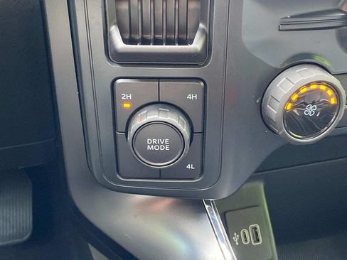 Used 2025 Ford F150 STX w/ Equipment Group 200A AWD/4WD image 27