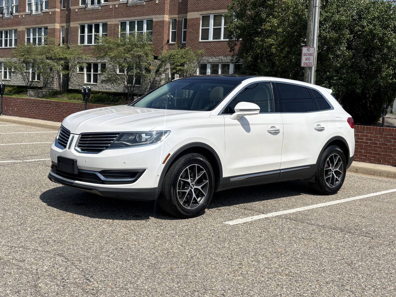 Used 2016 Lincoln MKX Reserve w/ Technology Package AWD/4WD image 1