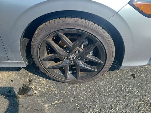 Used 2025 Honda Civic Sport image 7