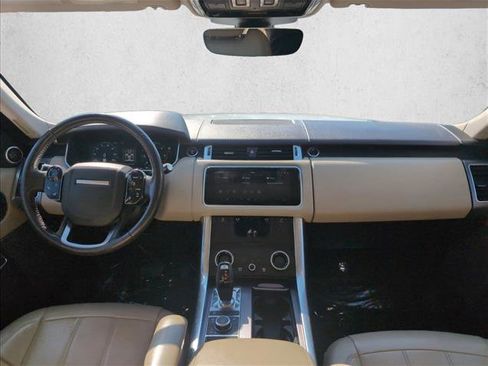 Used 2018 Land Rover Range Rover Sport HSE image 21
