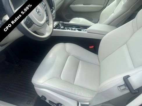 Used 2023 Volvo XC60 B5 Core w/ Climate Package AWD/4WD image 20