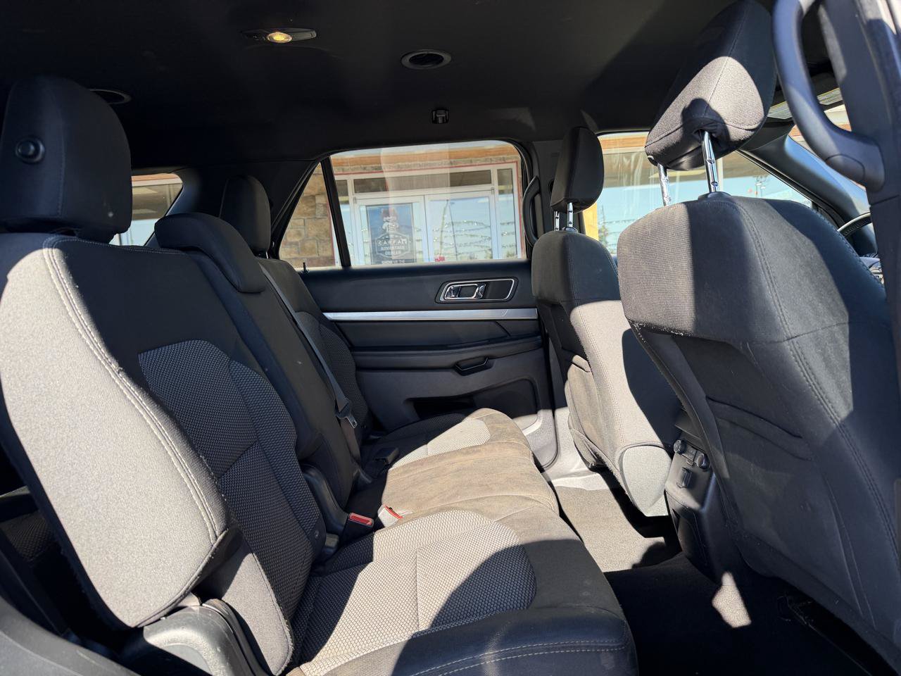 Used 2019 Ford Explorer XLT w/ Equipment Group 201A AWD/4WD image 22