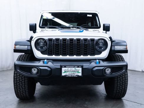 Used 2024 Jeep Wrangler Unlimited Rubicon 4xe AWD/4WD image 2