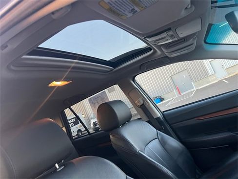 Used 2013 Subaru Outback 2.5i Limited w/ Moonroof Pkg image 16