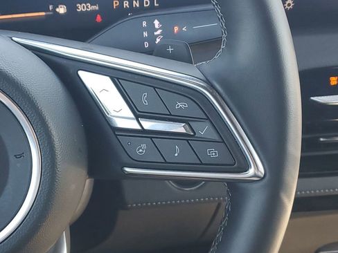 Used 2025 Buick Enclave Preferred image 36