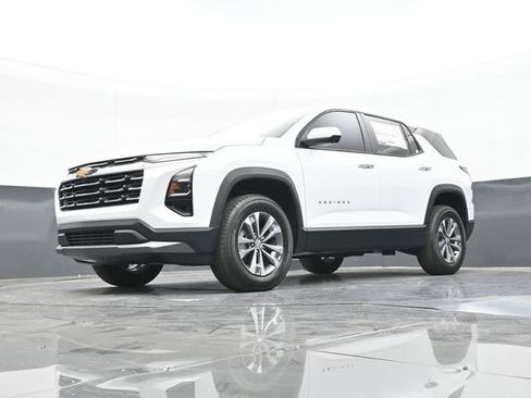 New 2026 Chevrolet Equinox LT w/ Safety and Technology Package FWD image 55