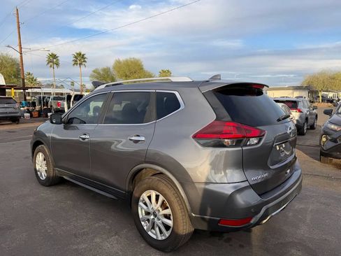 Used 2019 Nissan Rogue SV AWD/4WD image 6