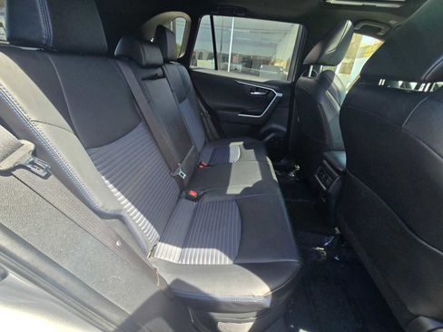 Used 2023 Toyota RAV4 XSE AWD/4WD image 12