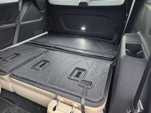 Used 2023 Chevrolet Traverse Premier w/ LPO, Floor Liner Package AWD/4WD image 13