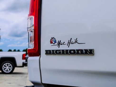Used 2020 RAM 1500 Big Horn AWD/4WD image 9